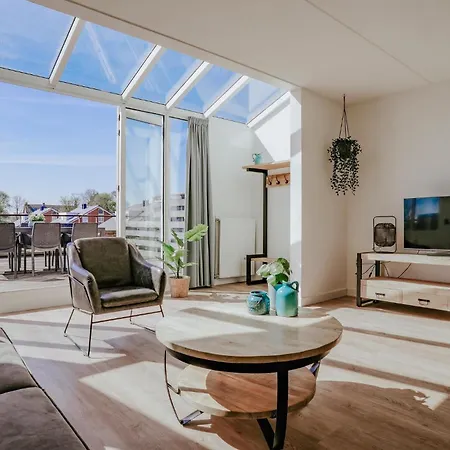 Casa vacanze Amazing In With Wifi Uitgeest